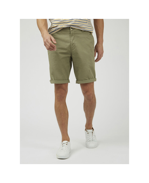 Signature Chino Short